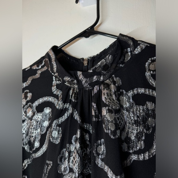 Rebecca Taylor Silk Blend Black Silver Lurex Metallic Bell Sleeve Blouse Size 8 - Picture 6 of 17